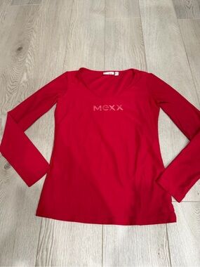 Mexx Red Long Sleeve Scoop Neck Tee with Logo